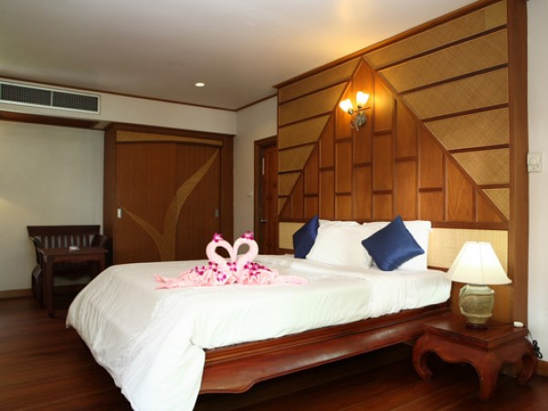 koh-chang-paradise-resort-deluxe-room