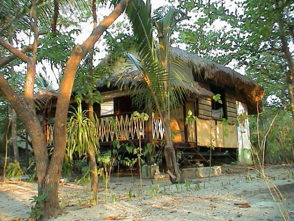 pandan-island-bungalow